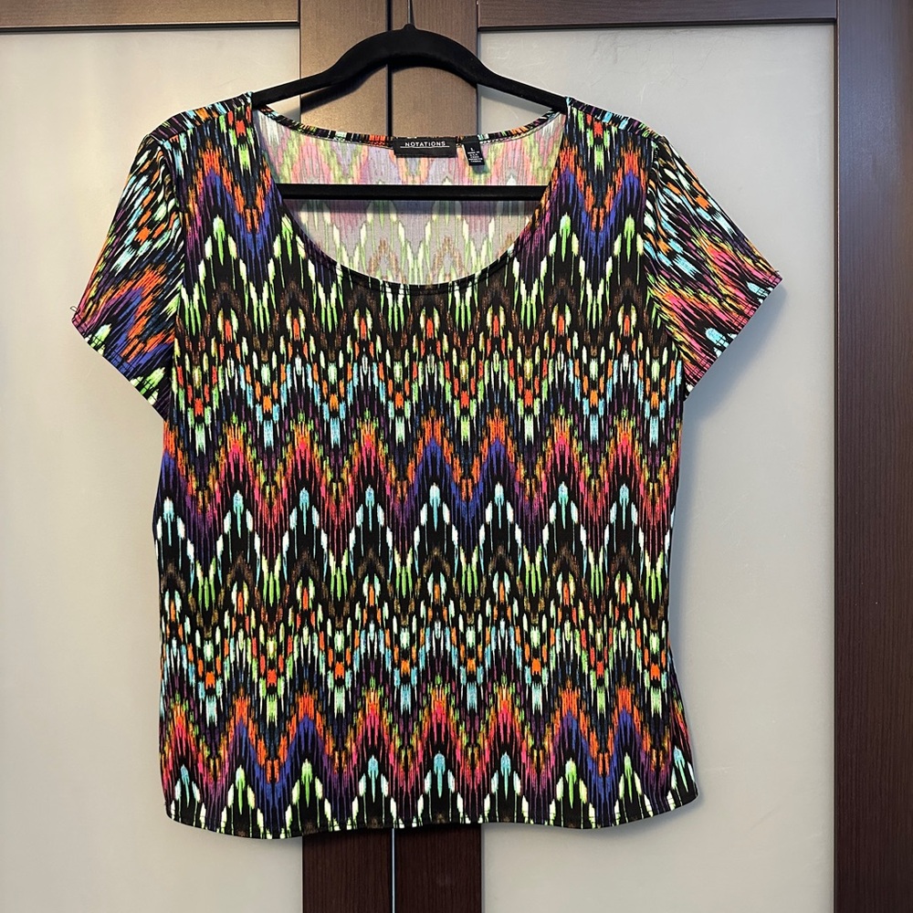 Multicolor Top Size L